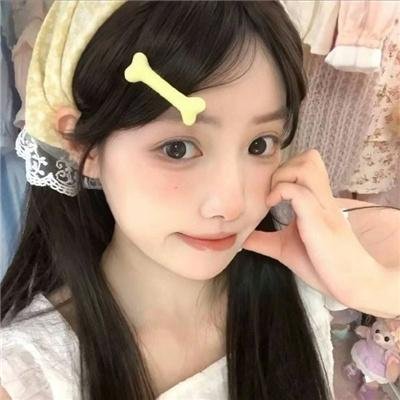 侦探米娜海报