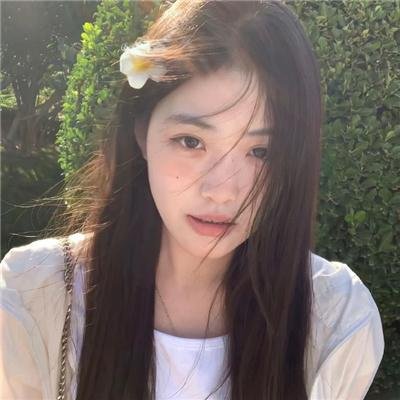 黄文秀海报