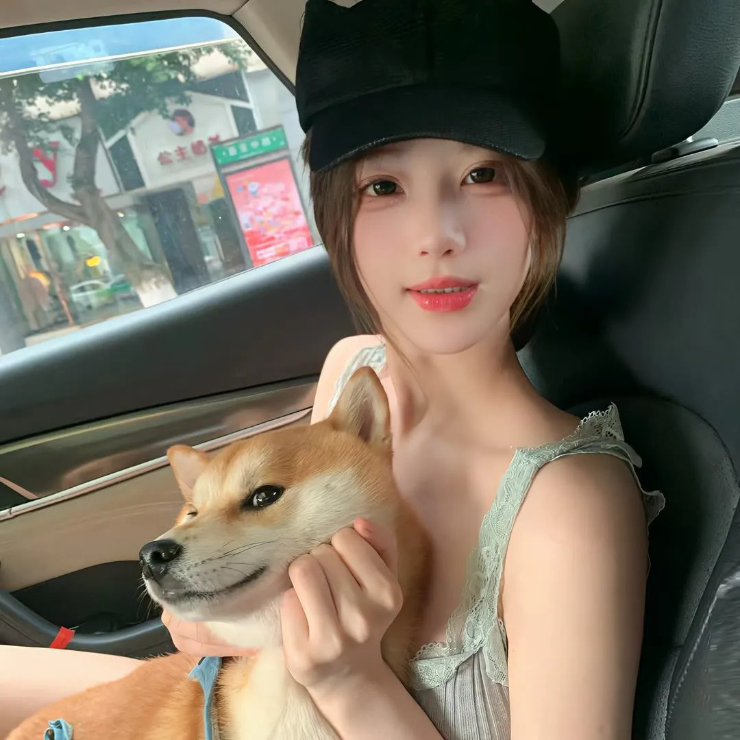 纯属虚构海报